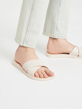 Ipanema Street II Women's Flip Flop Sandal size 9